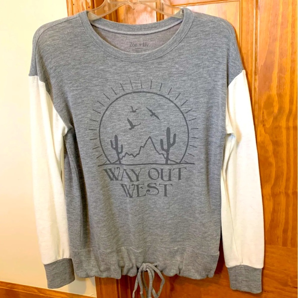 Grey sweater